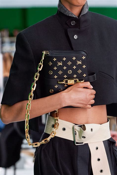 louis vuitton bags spring 2021|vogue louis vuitton 2021.